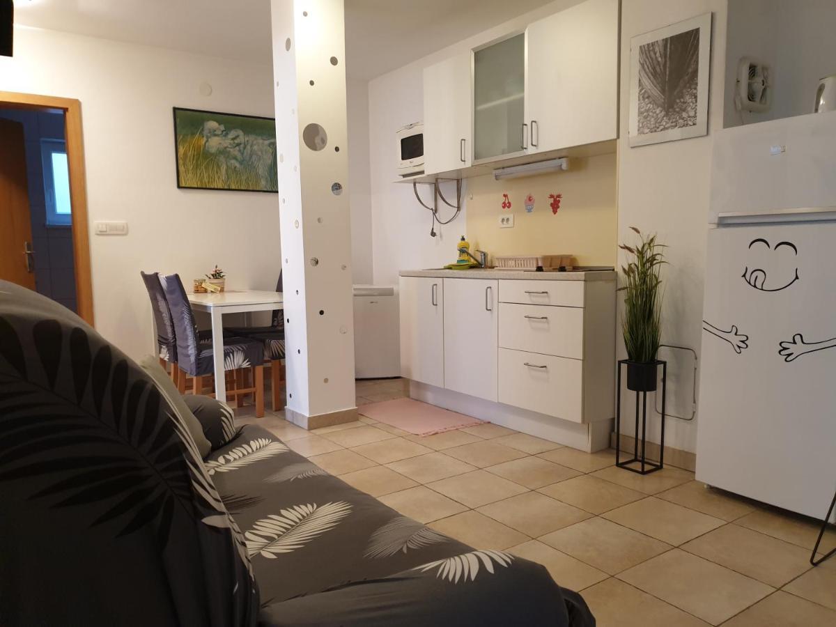 Apartment Emma Ljubljana - Free Parking, Ac, Wifi Liubliana Exterior foto